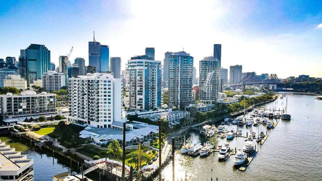 Dockside Brisbane Aparthotel