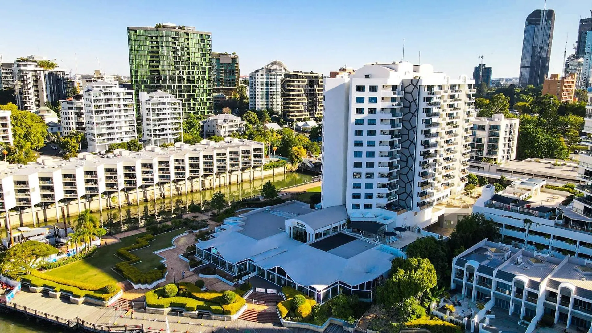 Dockside Brisbane Aparthotel