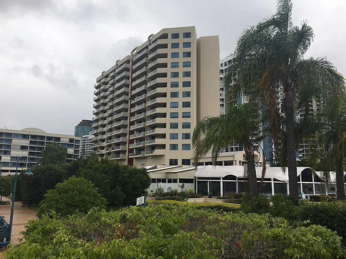 Dockside Brisbane Aparthotel