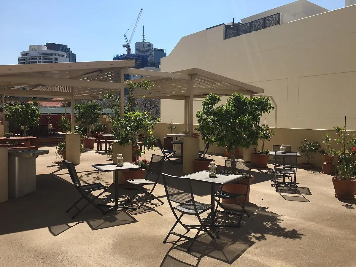 Dockside Brisbane Aparthotel 4*,